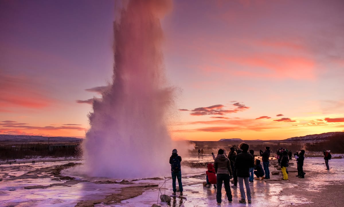 Summer vs Winter in Iceland: Which Season is Right for You?