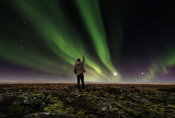 How to Use Cloud Cover Forecasts to Predict Aurora Visibility in Iceland?