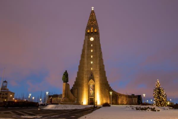 The Ultimate Reykjavík Nightlife Guide: Bars, Cocktails and Local Hangouts